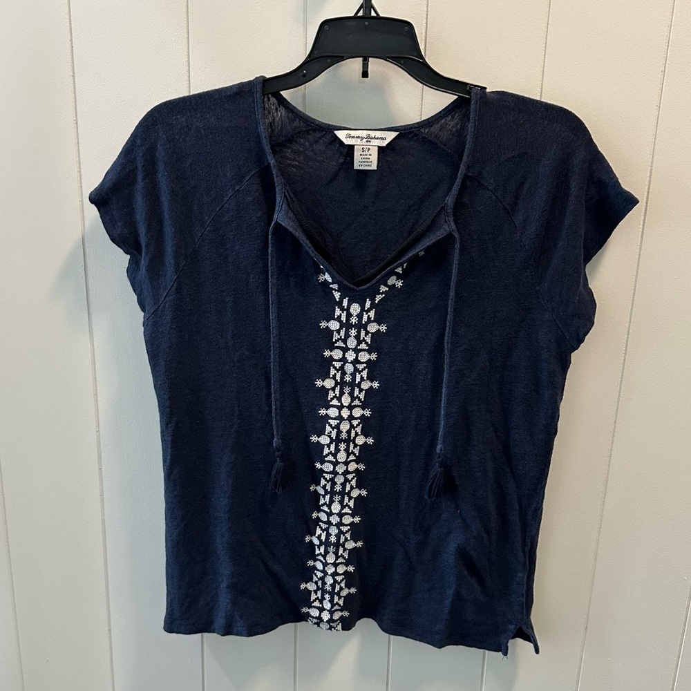 Tommy Bahama Linen blouse size small, indigo blue with embroidery